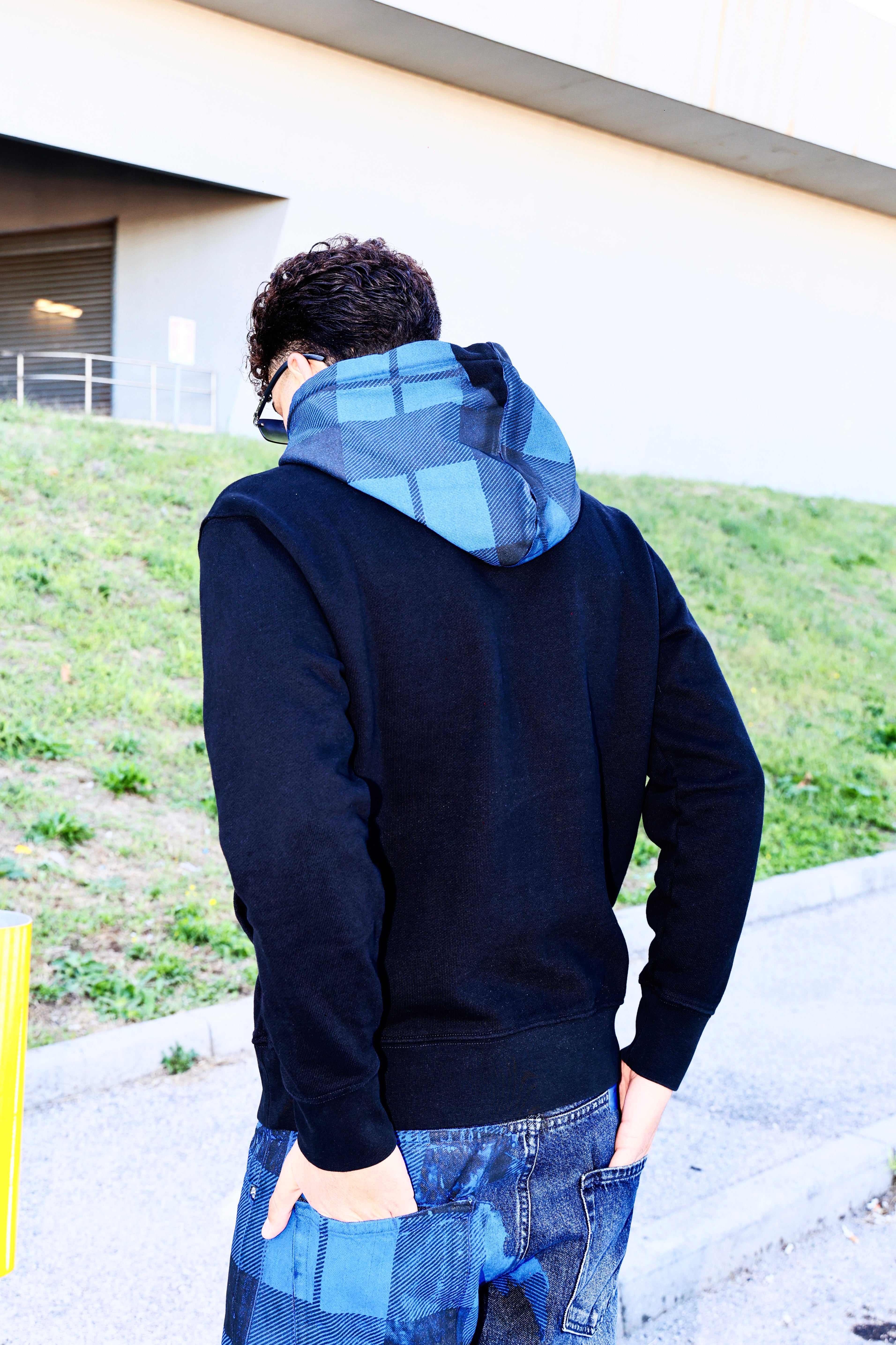 FELPA SOLDIER CAPP. STAMPA QUADRI