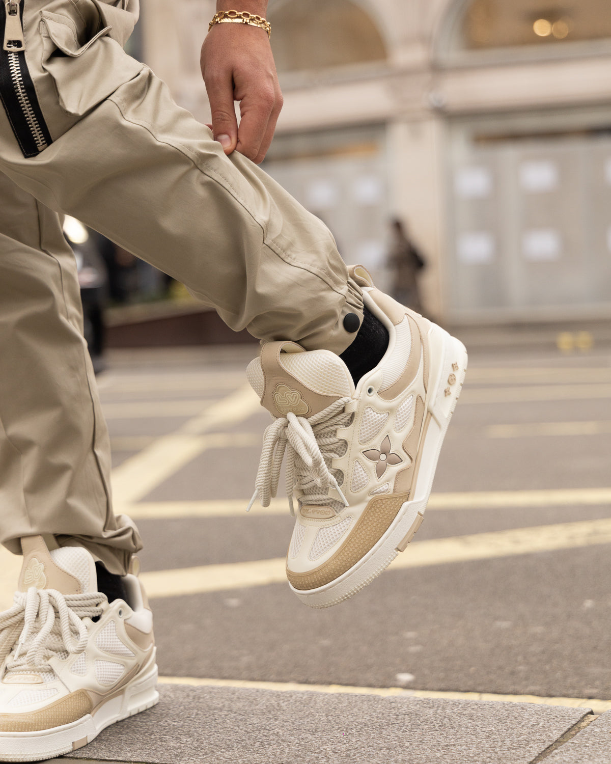 SOLDIER CARGO BEIGE