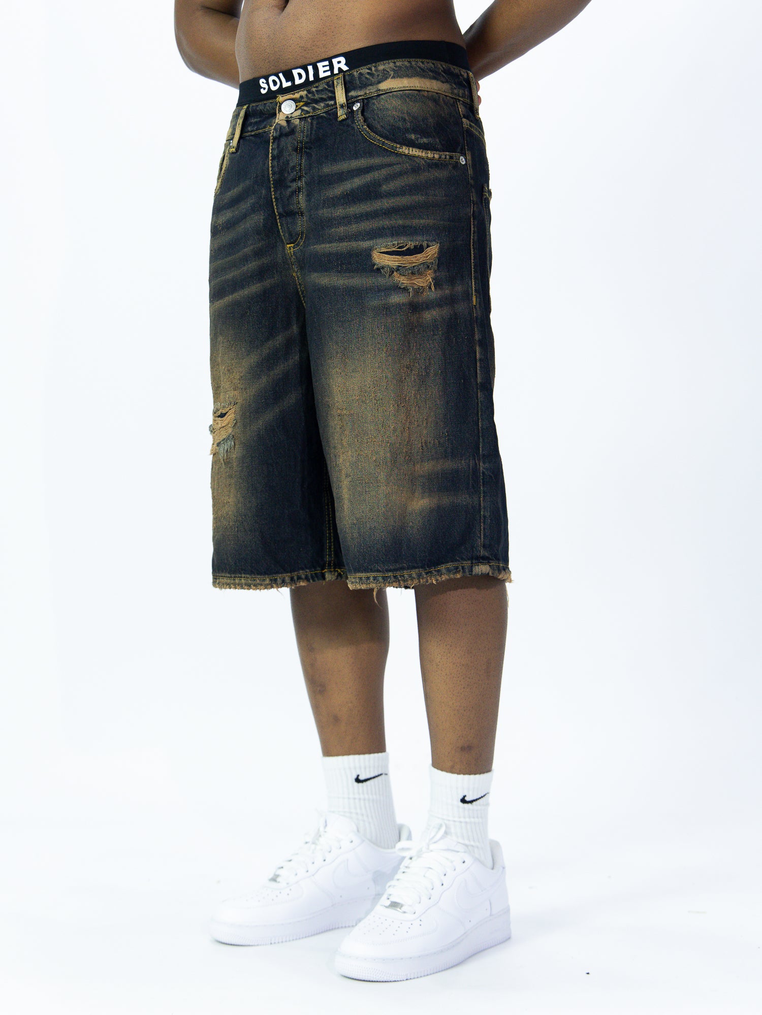 BERMUDONE JEANS SOLDIER 07B