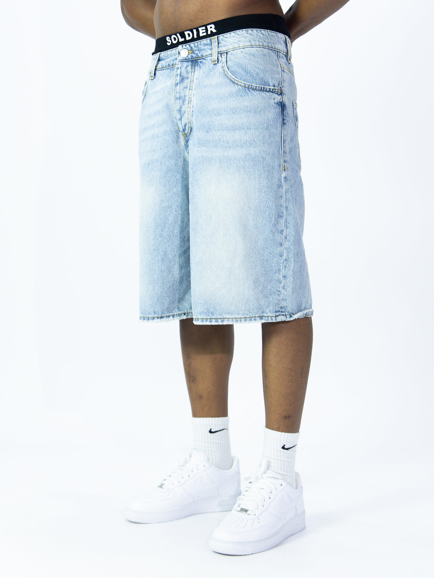 BERMUDONE JEANS SOLDIER 08B