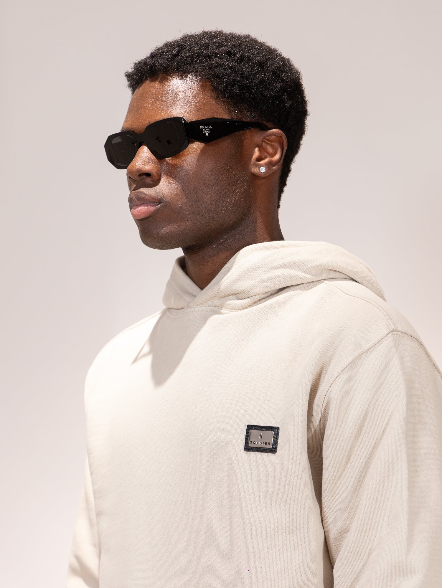 FELPA SOLDIER CAPP. PRIME BEIGE