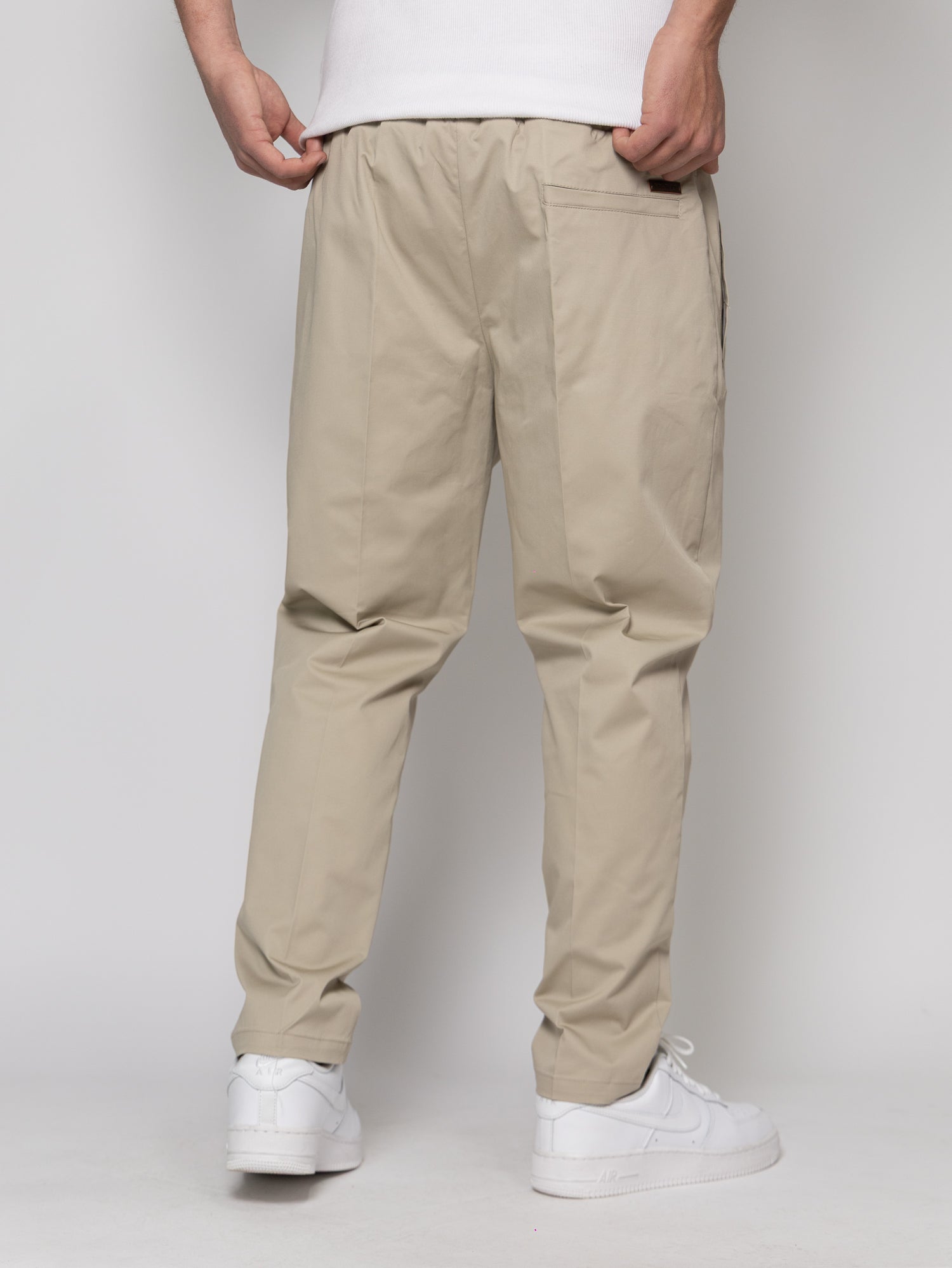 NAIN SOLDIER EST BEIGE