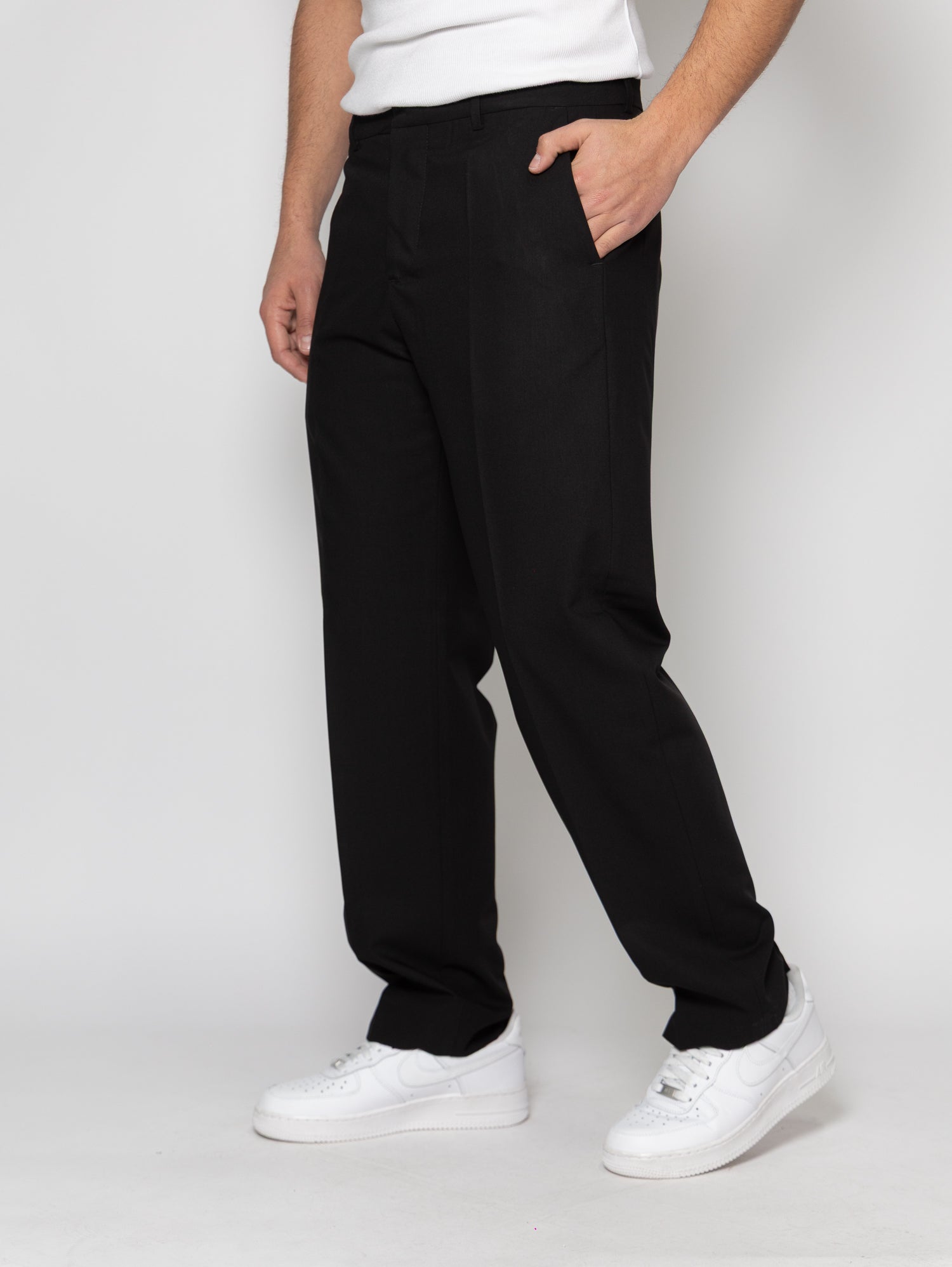 SART SOLDIER EST NERO