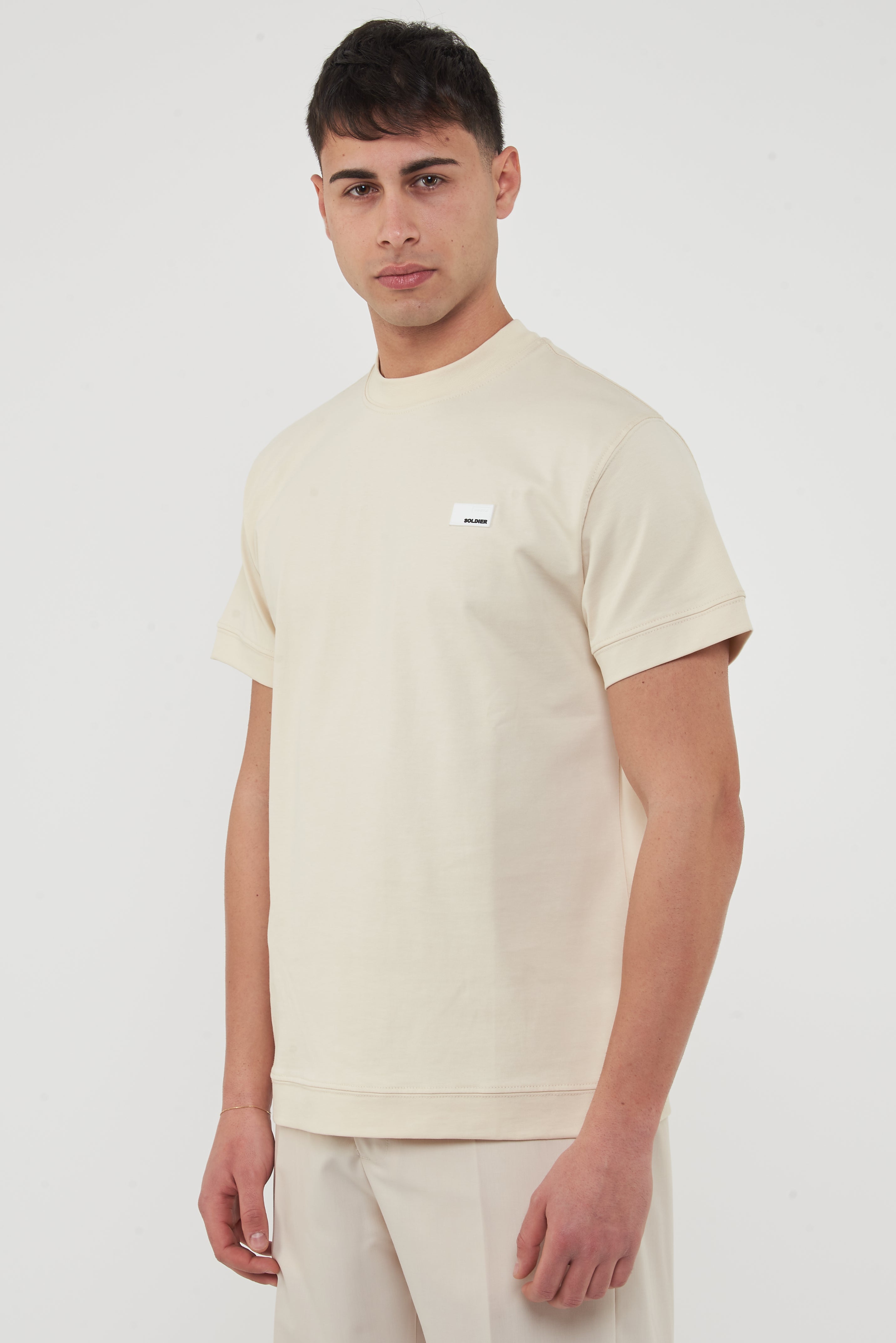 T-SHIRT SOLDIER PATCH B. BEIGE