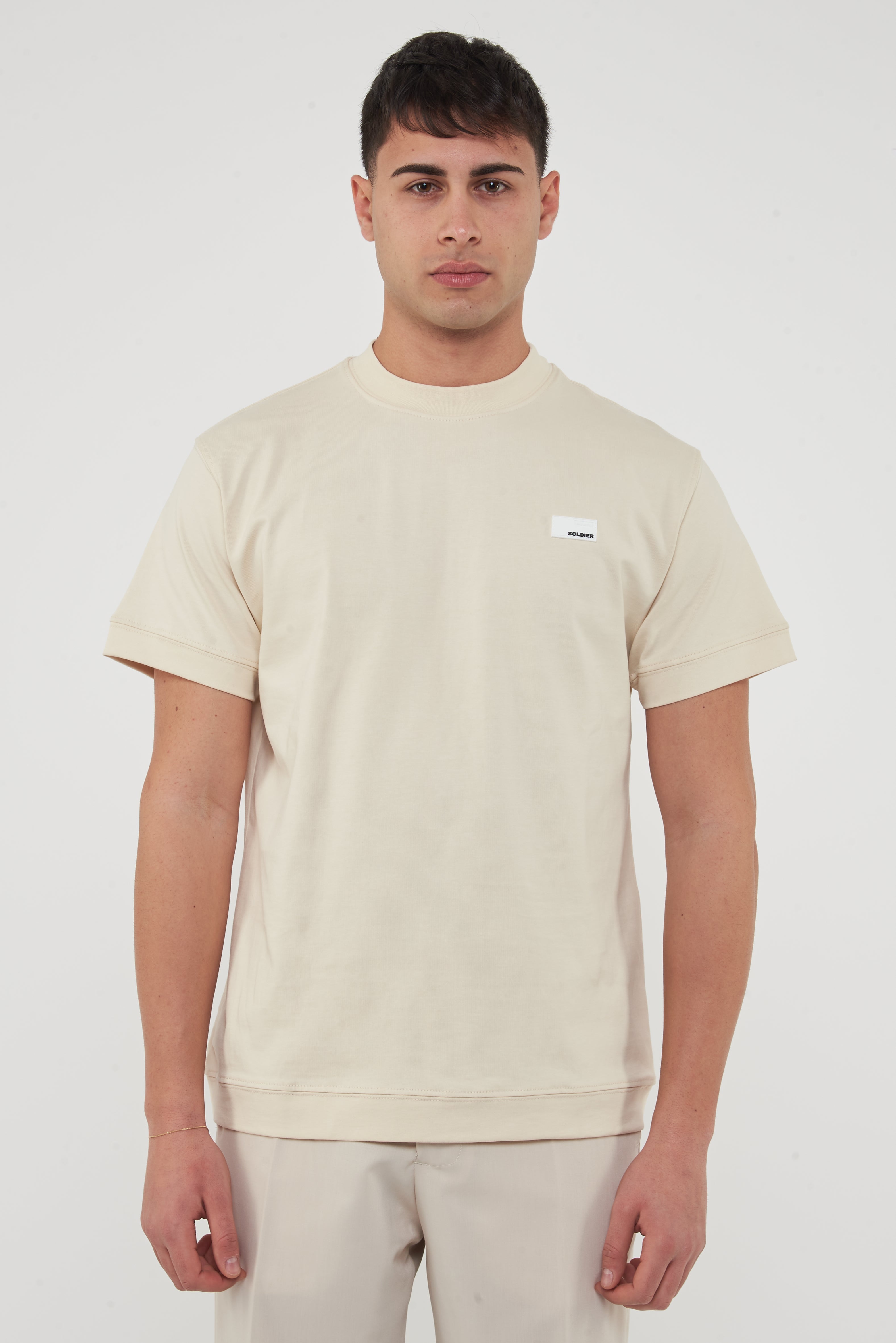 T-SHIRT SOLDIER PATCH B. BEIGE
