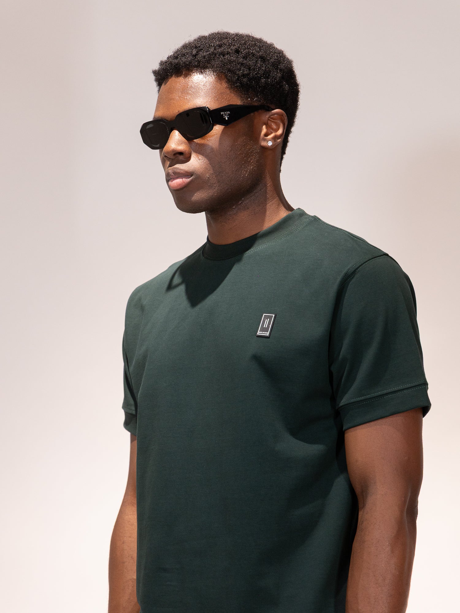 T-SHIRT SOLDIER PATCH VERDE